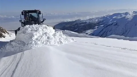 Varto'da 26 Köy Yolu Kapandı