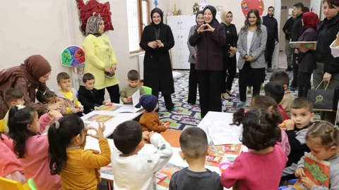 Siirt'te Vali Eşinden Anlamlı Ziyaret