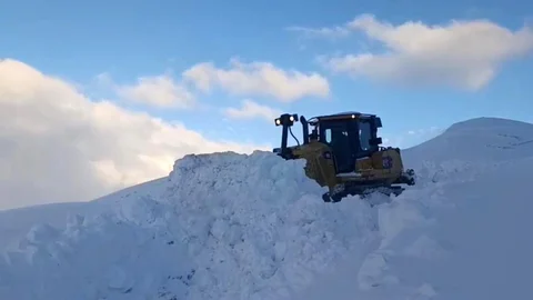 Şırnak’ta Karla Mücadele Devam Ediyor