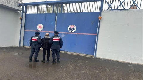 Firari Hükümlü Nevşehir'de Yakalandı