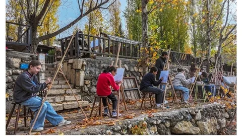 Çermik'teki Öğrenciler Sanatla Doğayı Keşfediyor
