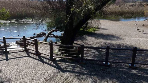 Akyaka Kadın Azmağı'nda Doğal Doku Korundu