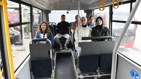 Balıkesir'de Öğrencilere Yeni Ulaşım Hattı