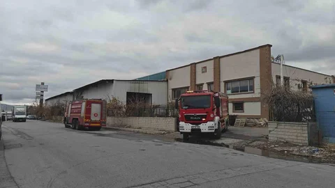 Kayseri'de Mobilya Fabrikasında Yangın