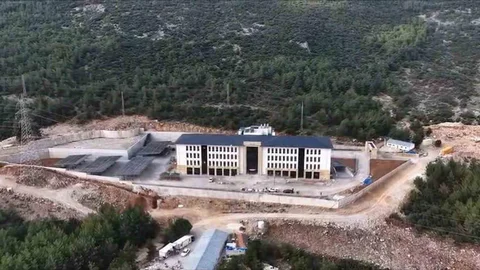 Muğla'da Çevre Dostu Yeni Hizmet Binası İncelemesi