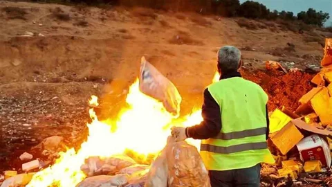 Hatay'da Tarihi Geçmiş Ürünler İmha Edildi