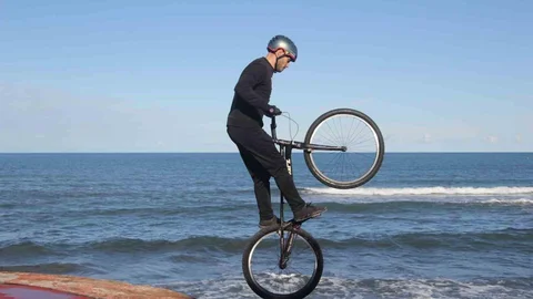 Ordu'da Gençten Bisiklet Gösterisi