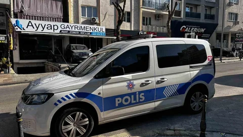 Denizli'de Çatıda Düşme Olayı