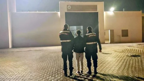 Adıyaman'da Uyuşturucu Suçundan Hapis Cezası Olan Yakalandı