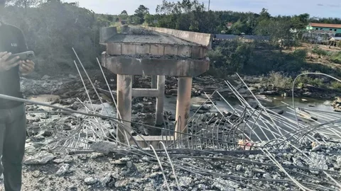 Tayland F-16'larla Kamboçya'ya Saldırdı