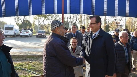 Salihli'de Kaymakam Güldoğan Sorunları Dinledi