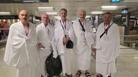 Şehit yakınları umreye gitti