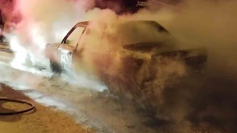 Adana'da Otomobil Patladı, Sürücü Hayatını Kaybetti