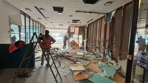 Şişli'de Kaçak Yapı Yıkımları Devam Ediyor