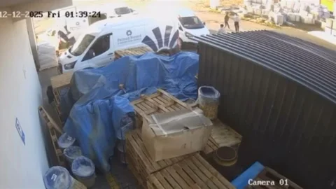 Adana'da Bıçaklama Olayı Güvenlik Kamerasında