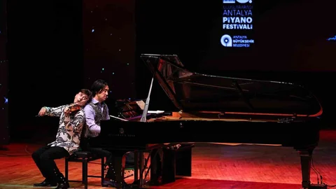 Antalya Piyano Festivali'nde Büyüleyici Final