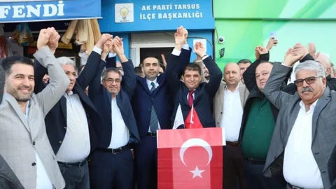 AK Parti Tarsus'ta Görevi Devralan Fevzi İnan , Partiye Hareketlilik Getirdi