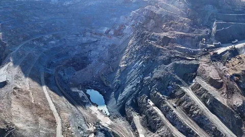 Sivas'ta Göçük Altında Kalan Müdür Bulundu