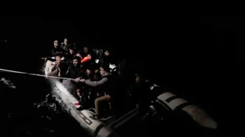 Muğla'da Düzensiz Göçmen Kurtarıldı
