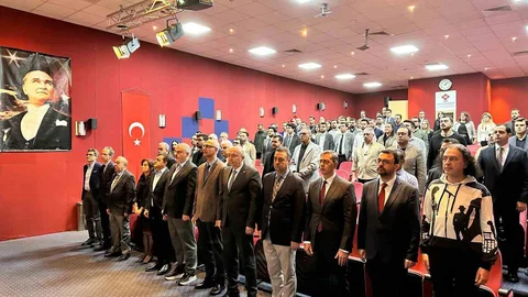 Adana'da Kalp Cerrahisi Toplantısı