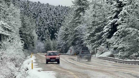 Karabük'te Kar Yağışı Manzarası