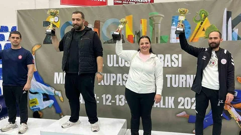 Hakkari Kadın Judo Takımı Başarı Elde Etti