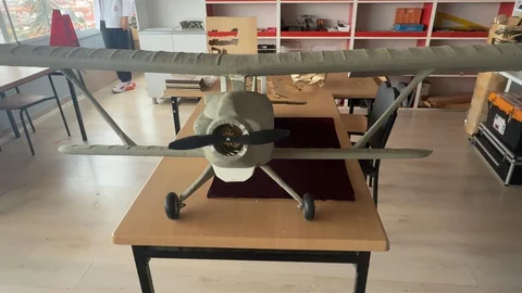 Erbaa'da Öğrenciler Tarihi Uçağı Yeniden Canlandırdı