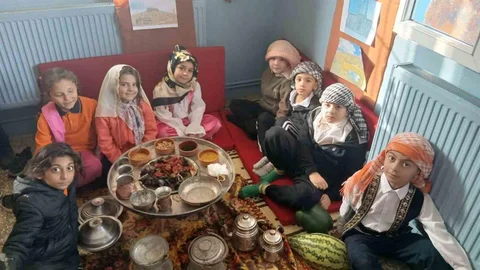 Sarıgöl'de Yerli Malı Haftası Coşkusu