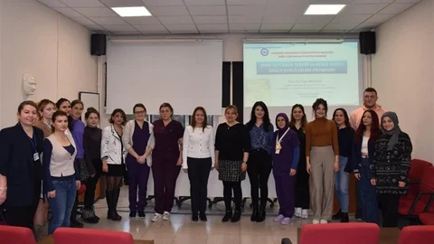 Eskişehir'de Bebek Dostu Eğitim Programı