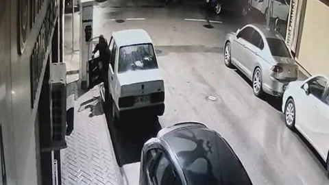 Eskişehir'de Oto Teyp Hırsızlığı Olayı