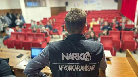Afyonkarahisar'da Öğrencilere Uyuşturucu Eğitimi