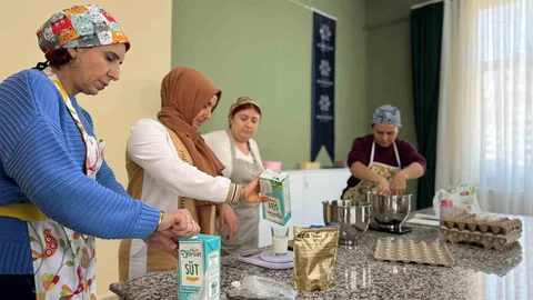 Aydın'da Kadın Yaşam Atölyesi Açıldı