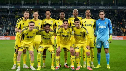 Fenerbahçe Konyaspor Maçında Üç Değişiklik Yaptı