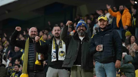 Fenerbahçe Konyaspor Maçında İlk Yarı Sonucu 3-0