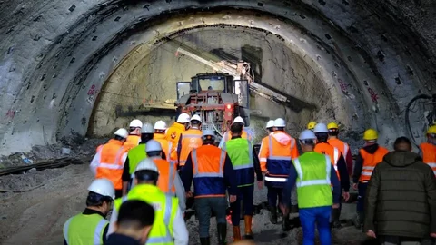 Kop Tüneli’nin Tamamlanması Bekleniyor