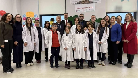 Bursa'da Türk Dilleri Laboratuvarı Açıldı