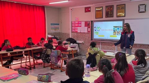 Salavatlı İlkokulu'nda Gıda Bilinci Eğitimi