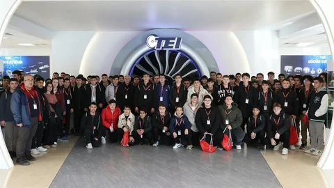 TEI, Eskişehir'de Öğrencilere Havacılık Motorlarını Tanıttı