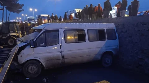 Sinop'ta Trafik Kazası: 1 Ölü, 10 Yaralı