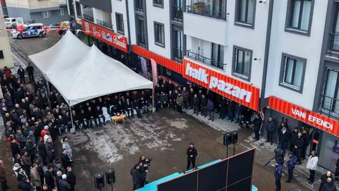 Erzurum'da Yeni Halk Pazarı Açıldı