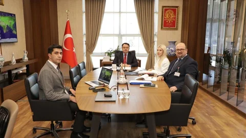 Kütahya'da Zafer Havalimanı Toplantısı