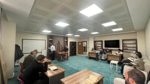 Kütahya'da Eğitim Kursları Devam Ediyor