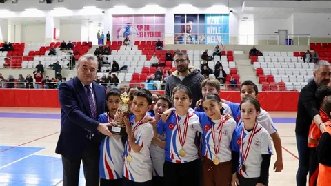 Bilecik'te Okul Sporları Finalleri Tamamlandı