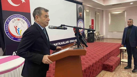 Küçük Esnafın Sorunlarına Dikkat Çekildi