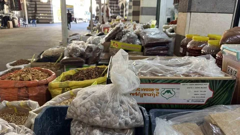 Çermik’te Organik Kuruyemiş Pazarı Yoğun İlgi Görüyor