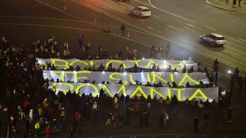 Romanya'da Yargı Reformu İçin Protestolar Sürüyor