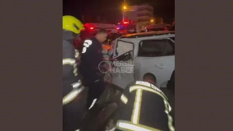 Mersin Akdeniz'de Trafik Kazası!