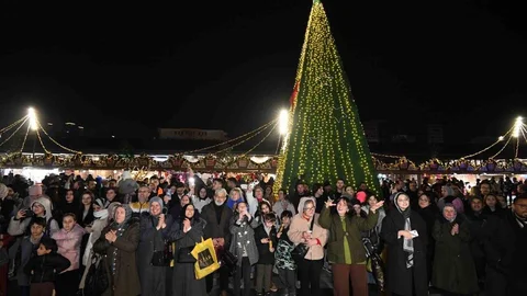 Bursa'da Yeni Yıl Festivali Coşkusu