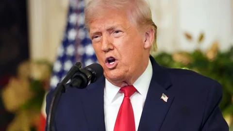 Trump'tan ABD Askerine İkramiye Duyurusu