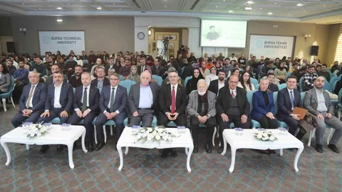 Bursa'da Yapay Zeka Sempozyumu Gerçekleşti